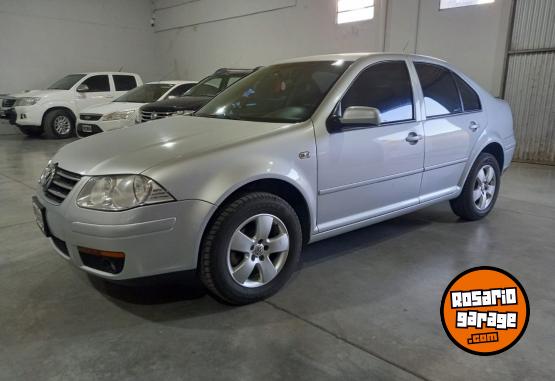 Autos - Volkswagen BORA 2009 Nafta 124000Km - En Venta