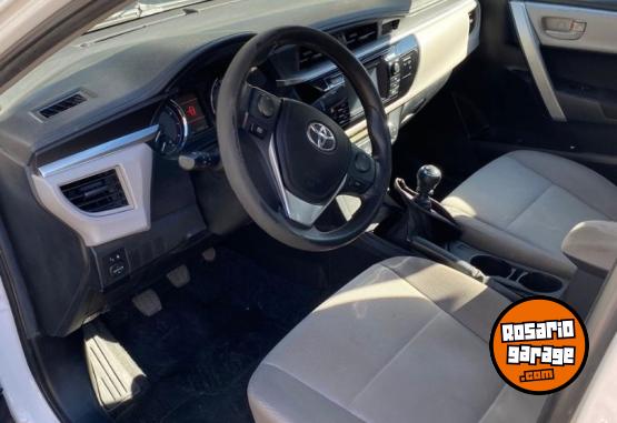 Autos - Toyota XEI 2015 Nafta 174000Km - En Venta