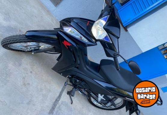 Motos - Honda Wave 2023 Nafta 5300Km - En Venta