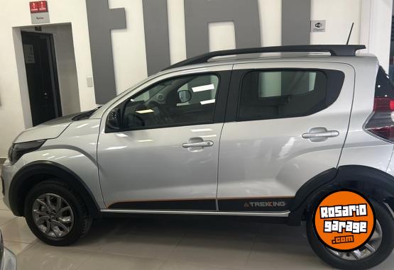 Autos - Fiat Mobi Treeking 1.0 MT 2024 Nafta 0Km - En Venta