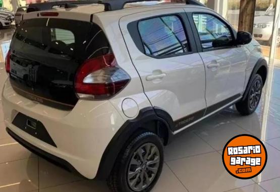 Autos - Fiat Mobi Treeking 1.0 MT 2024 Nafta 0Km - En Venta