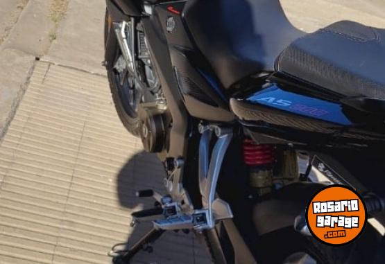 Motos - Bajaj AS 200 2016 Nafta 16500Km - En Venta