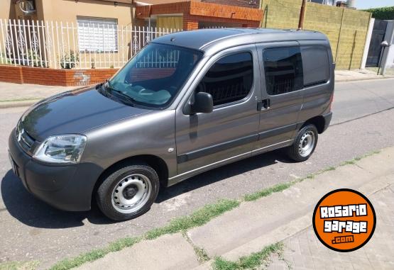 Utilitarios - Citroen Berlingo 2018 Diesel 150000Km - En Venta