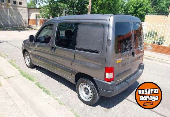 Utilitarios - Citroen Berlingo 2018 Diesel 150000Km - En Venta