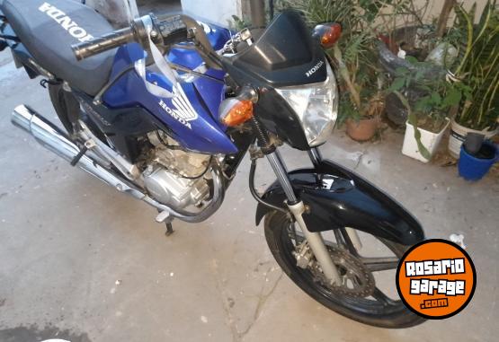 Motos - Honda New titan 150 2017 Nafta 111111Km - En Venta