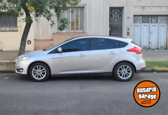 Autos - Ford Focus 2017 GNC 103000Km - En Venta