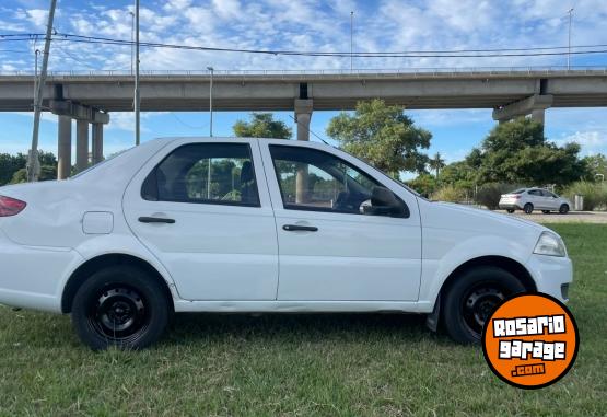 Autos - Fiat SIENA 1.4 EL 2012 GNC 155000Km - En Venta