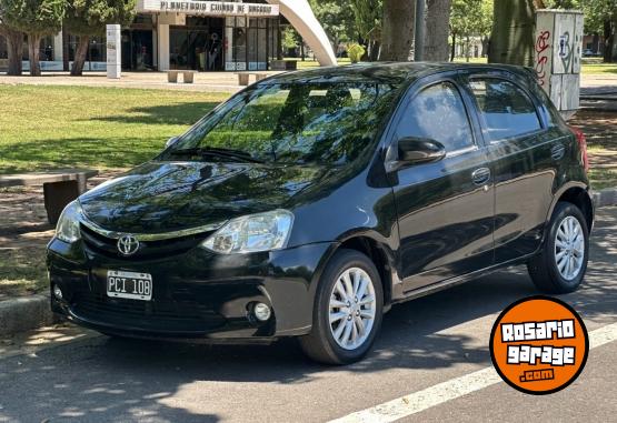 Autos - Toyota Etios 2015 Nafta  - En Venta