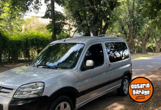 Utilitarios - Peugeot partner patagonica 1.6n 2015 Nafta  - En Venta