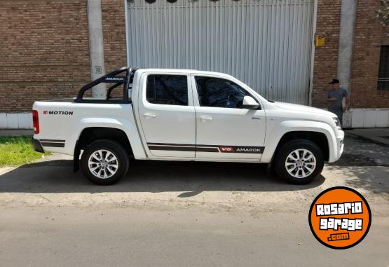 Camionetas - Volkswagen Amarok Confort V6 2021 Diesel 42000Km - En Venta