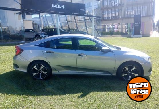 Autos - Honda Civic EXL 2020 Nafta 130000Km - En Venta