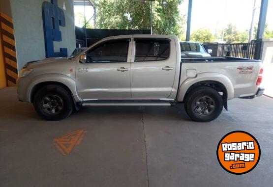 Camionetas - Toyota Hilux 2013 Diesel 210000Km - En Venta