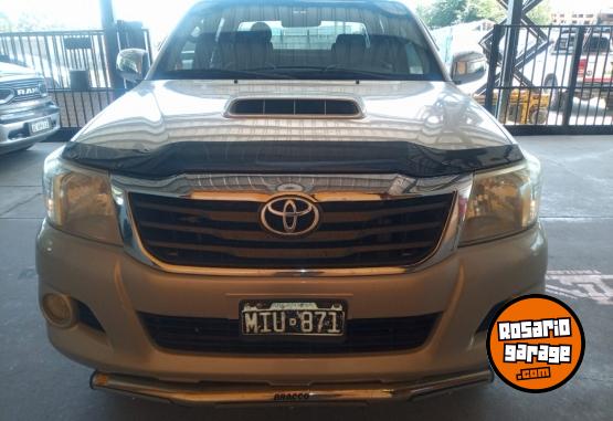 Camionetas - Toyota Hilux 2013 Diesel 210000Km - En Venta