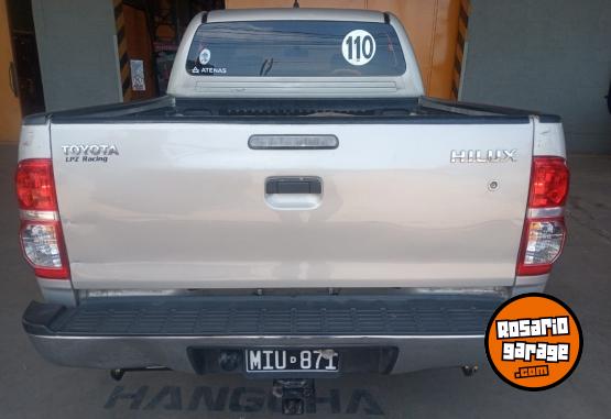 Camionetas - Toyota Hilux 2013 Diesel 210000Km - En Venta