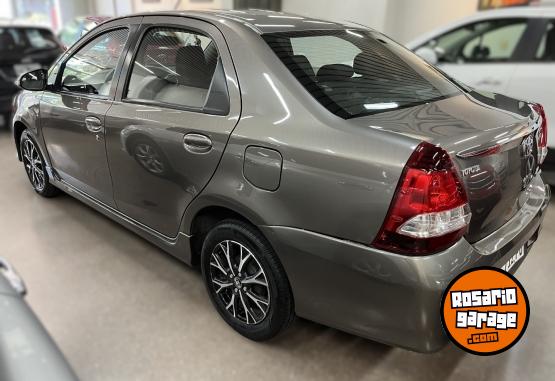 Autos - Toyota Etios 1.5 XLS 6M/T 4P 2018 Nafta 115000Km - En Venta