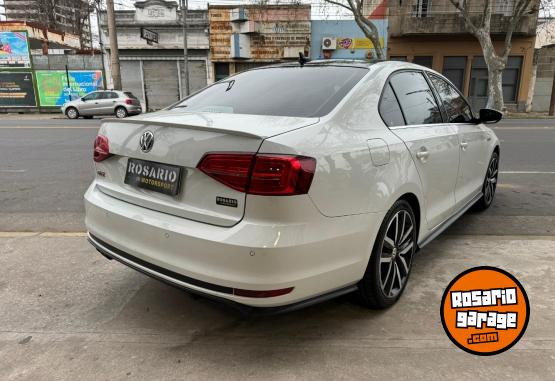 Autos - Volkswagen Vento GLI 2018 Nafta 30000Km - En Venta