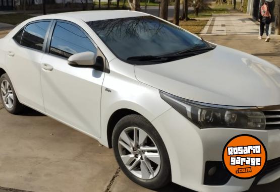 Autos - Toyota COROLLA XEI 2015 Nafta 180000Km - En Venta