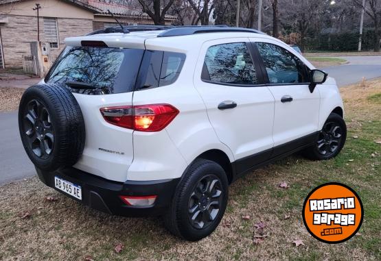 Autos - Ford Ecosport 2017 Nafta 90000Km - En Venta