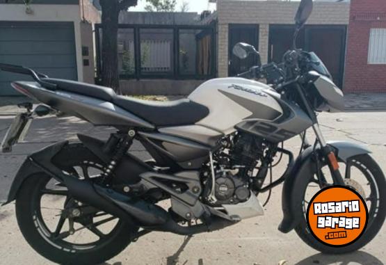 Motos - Bajaj NS 125 2023 Nafta 8000Km - En Venta