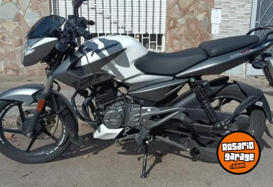 Motos - Bajaj NS 125 2023 Nafta 8000Km - En Venta