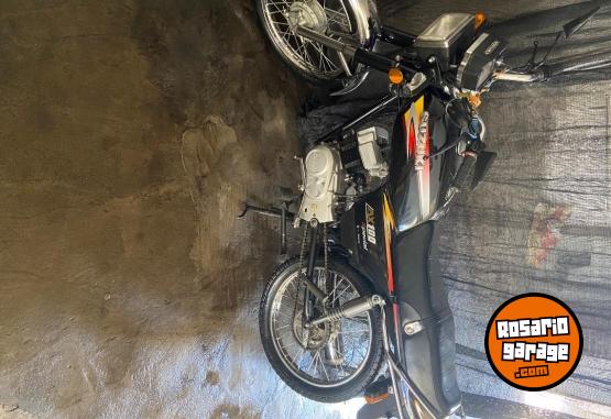 Motos - Suzuki Ax 100 2018 Nafta 25460Km - En Venta