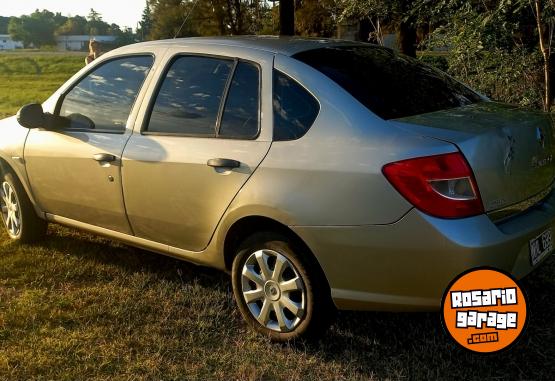 Autos - Renault Symbol 2013 Nafta 238000Km - En Venta