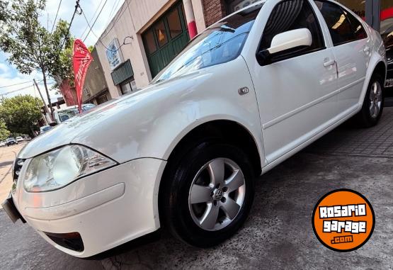 Autos - Volkswagen Bora Trendline 2013 GNC 200000Km - En Venta