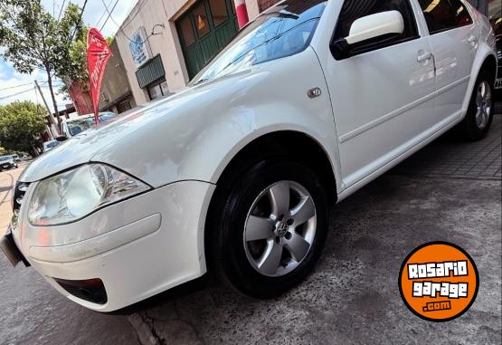 Autos - Volkswagen Bora Trendline 2013 GNC 200000Km - En Venta