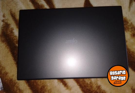 Informtica - Vendo Notebook Gfast  i5 - En Venta