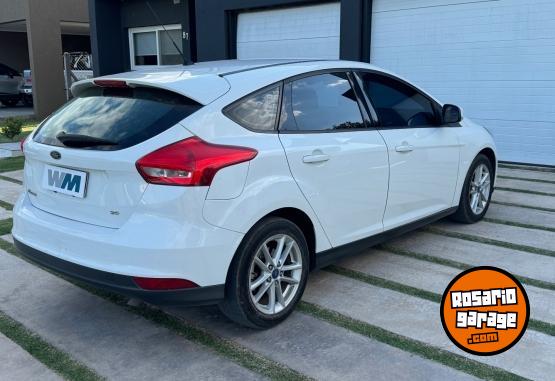 Autos - Ford FOCUS SE 2016 Nafta 117000Km - En Venta