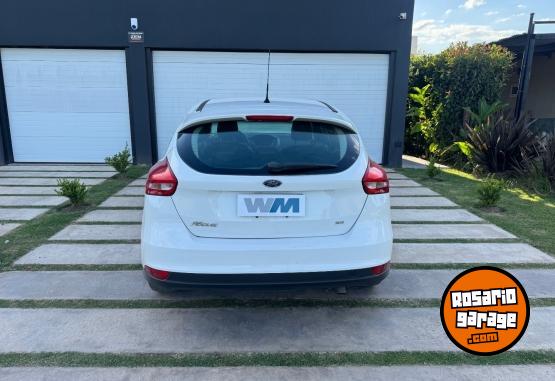 Autos - Ford FOCUS SE 2016 Nafta 117000Km - En Venta