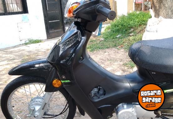 Motos - Motomel Blitz 2023 Nafta 9400Km - En Venta