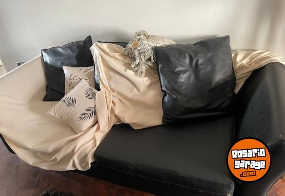 Hogar - Sillon cuerina 3 cuerpos - En Venta