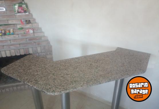 Hogar - Vendo barra con 2 banquetas!! - En Venta