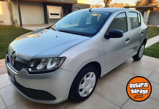 Autos - Renault Sandero 2015 Nafta 90000Km - En Venta