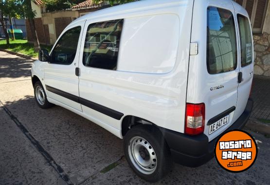 Utilitarios - Citroen Berlingo 2021 Diesel 61500Km - En Venta