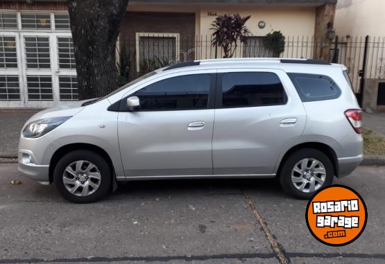 Autos - Chevrolet SPIN 2013 Nafta 230000Km - En Venta