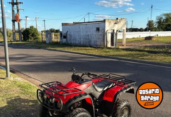 Cuatris y UTVs - Otra marca ATV 2005  5000Km - En Venta