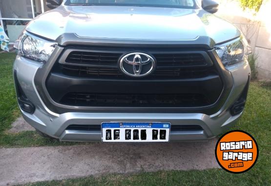 Camionetas - Toyota Hilux sr 2.4 2022 Diesel 32000Km - En Venta