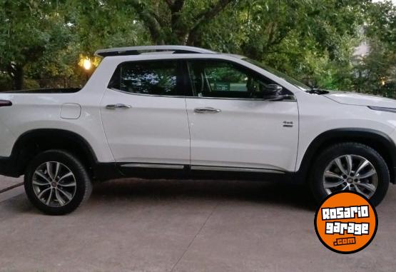 Camionetas - Fiat Toro Volcano 2018 Diesel 139600Km - En Venta