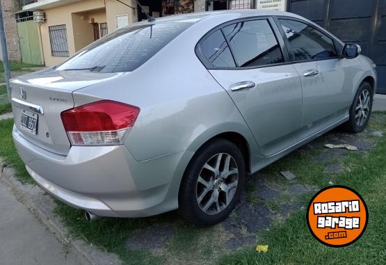 Autos - Honda City 2010 Nafta 180000Km - En Venta