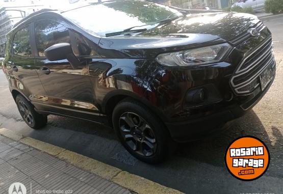 Camionetas - Ford Ecosport Kinetic 2013 Nafta 197000Km - En Venta