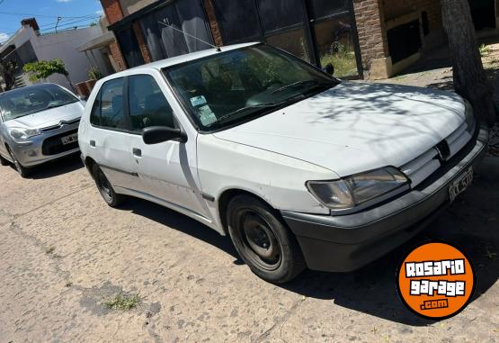 Autos - Peugeot 306 1995 Diesel 200000Km - En Venta