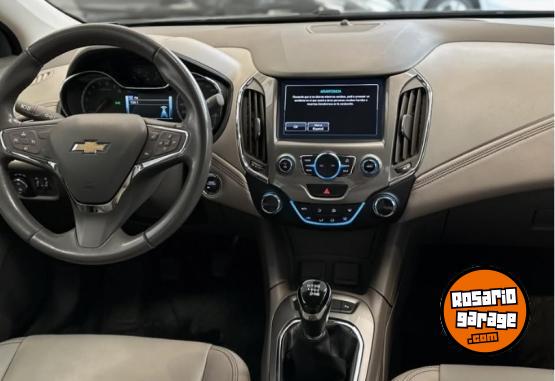 Autos - Chevrolet Cruze LTZ caja Manual 2017 Nafta 140Km - En Venta