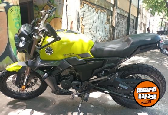 Motos - Beta Zontes g1 155 2023 Nafta 1800Km - En Venta