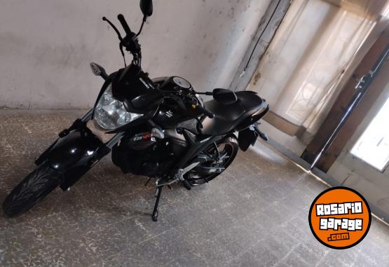 Motos - Suzuki Gixxer 2019 Nafta 3500Km - En Venta