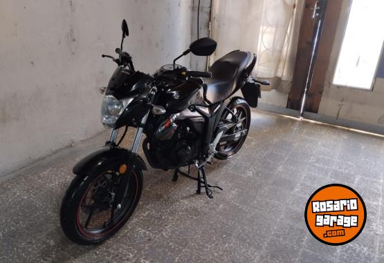 Motos - Suzuki Gixxer 2019 Nafta 3500Km - En Venta