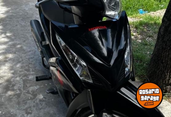 Motos - Honda New Wave 2022 Nafta 13630Km - En Venta