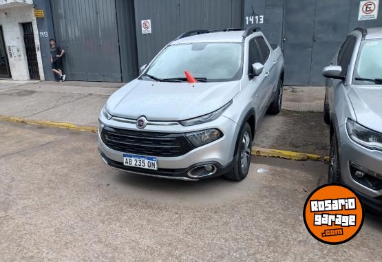 Camionetas - Fiat Toro 2017 Diesel 110000Km - En Venta