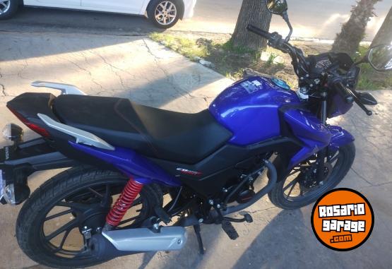 Motos - Honda Twister CB125 2023 Nafta 3500Km - En Venta